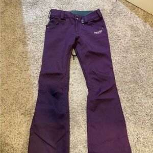 Volcom Snowboarding Pants